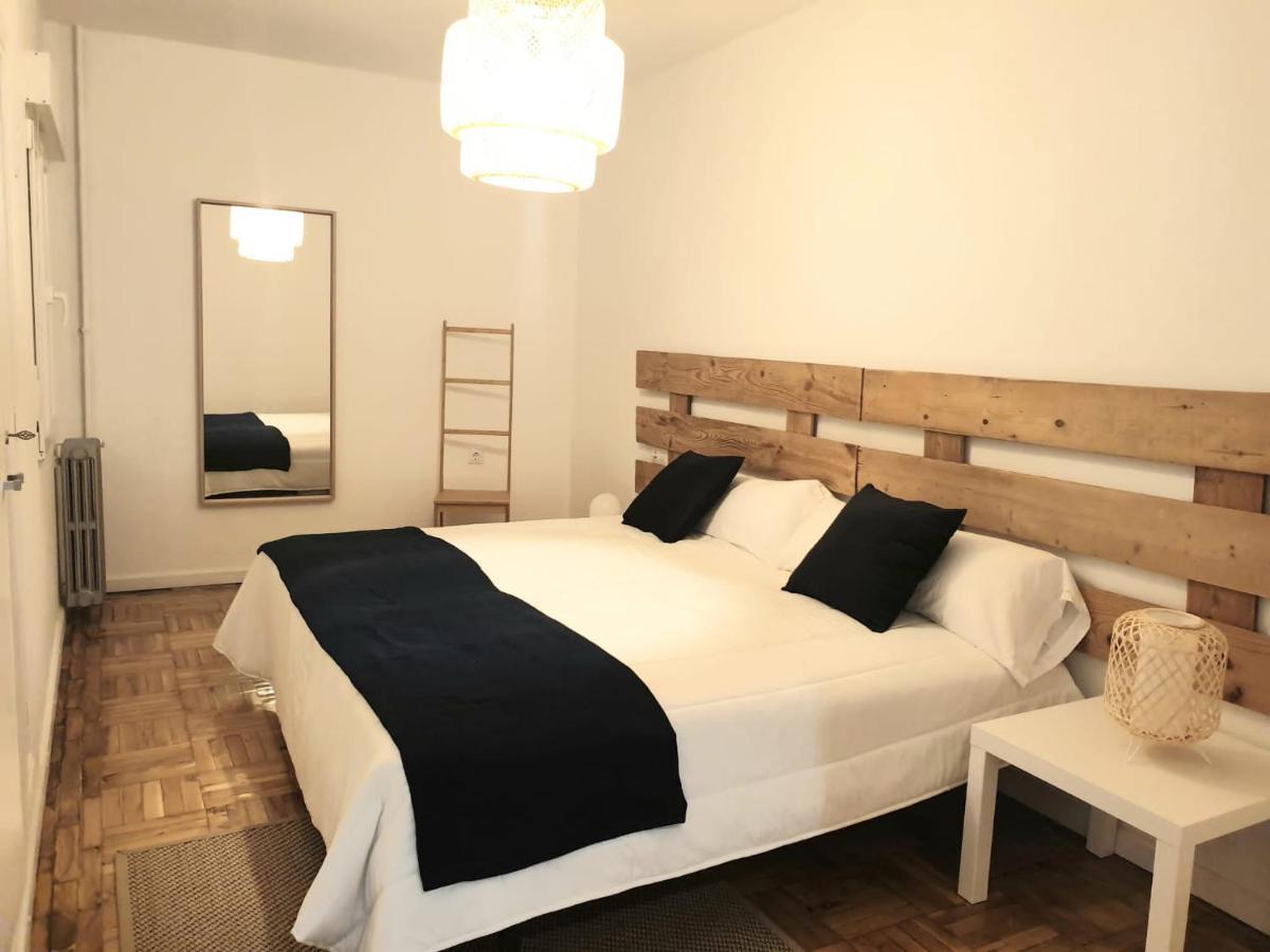 Apartamento Contrastes Ribeira Sacra Monforte De Lemos Exterior foto